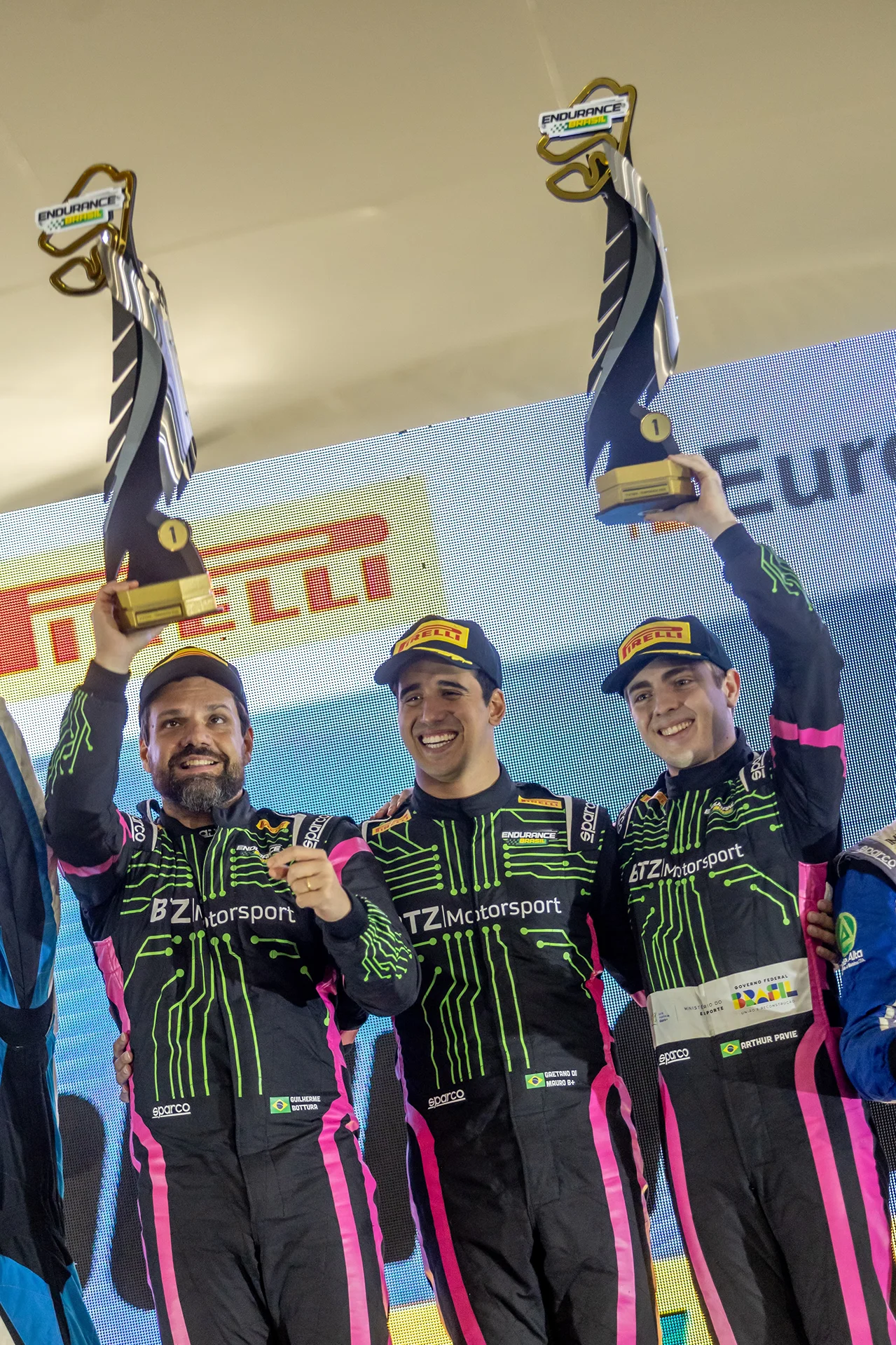 Imagem Piloto Arthur Pavie (4)